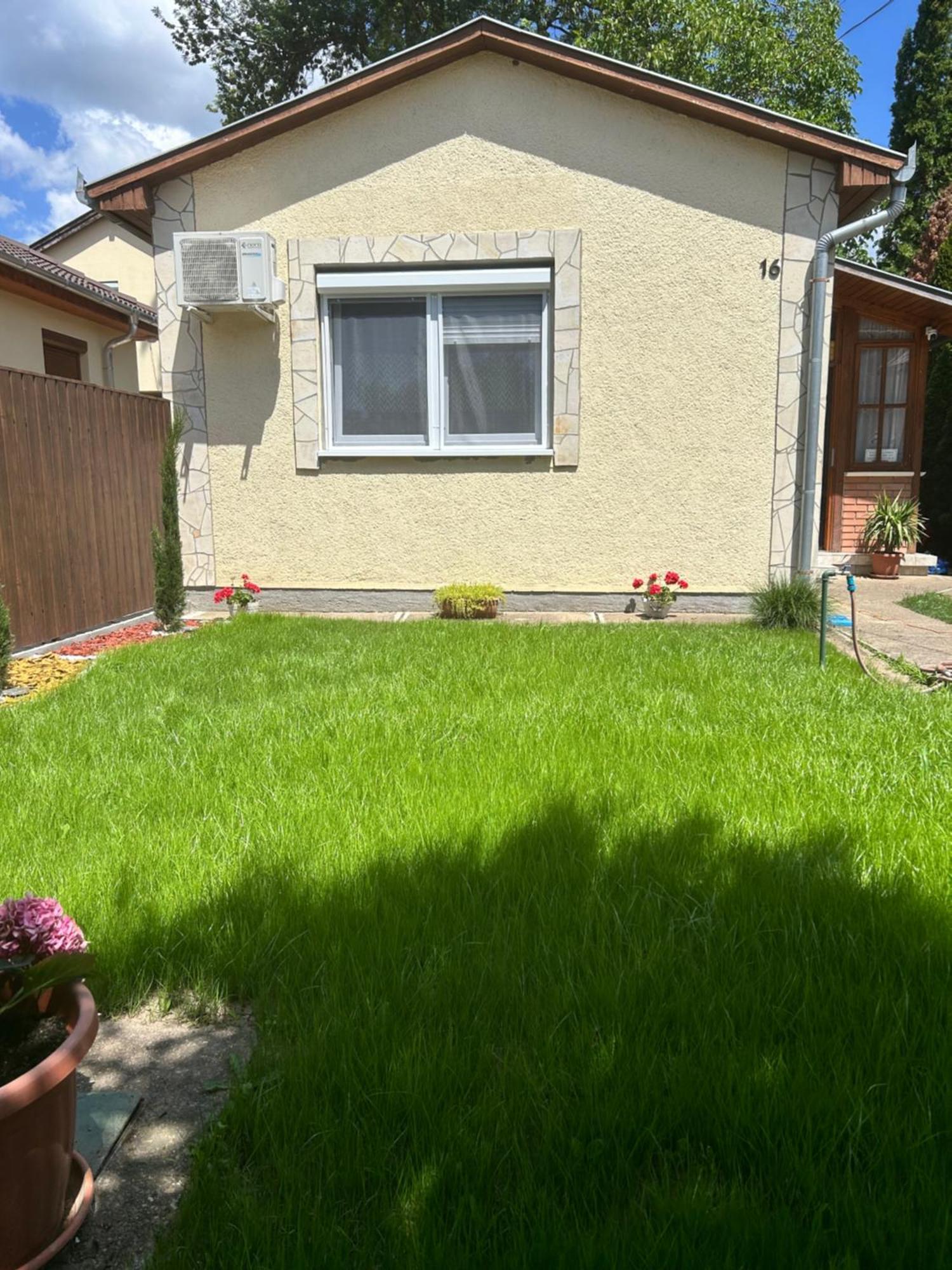 Kisvirag Apartman Hajduszoboszlo Exterior photo